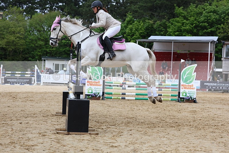 3E7A6286 - Class 4: Senior British Novice/90cm open