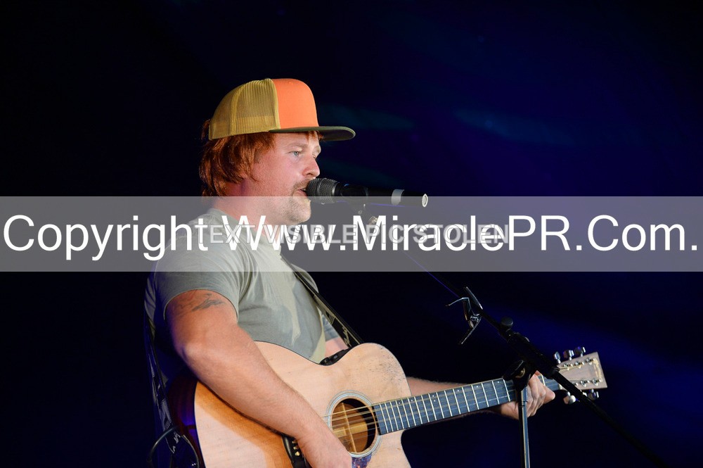 MSF_5476 - Sing it like Sheeran.