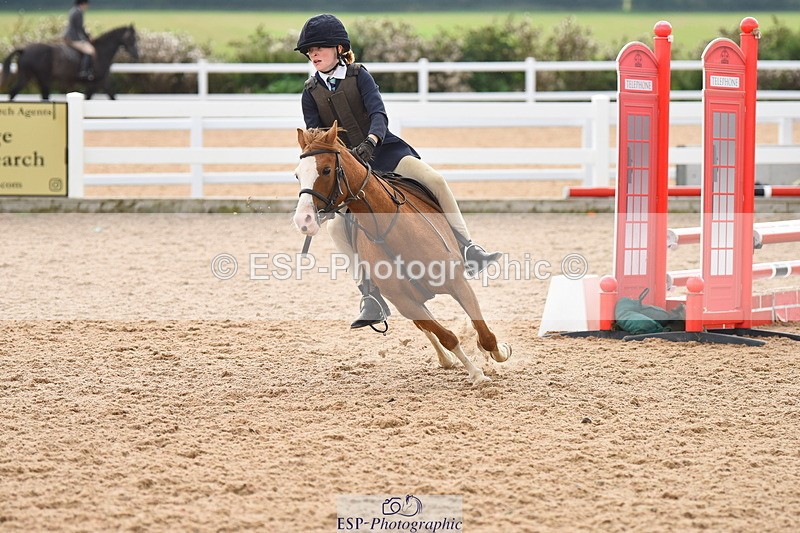 230815A-172226-00341 - 70cm