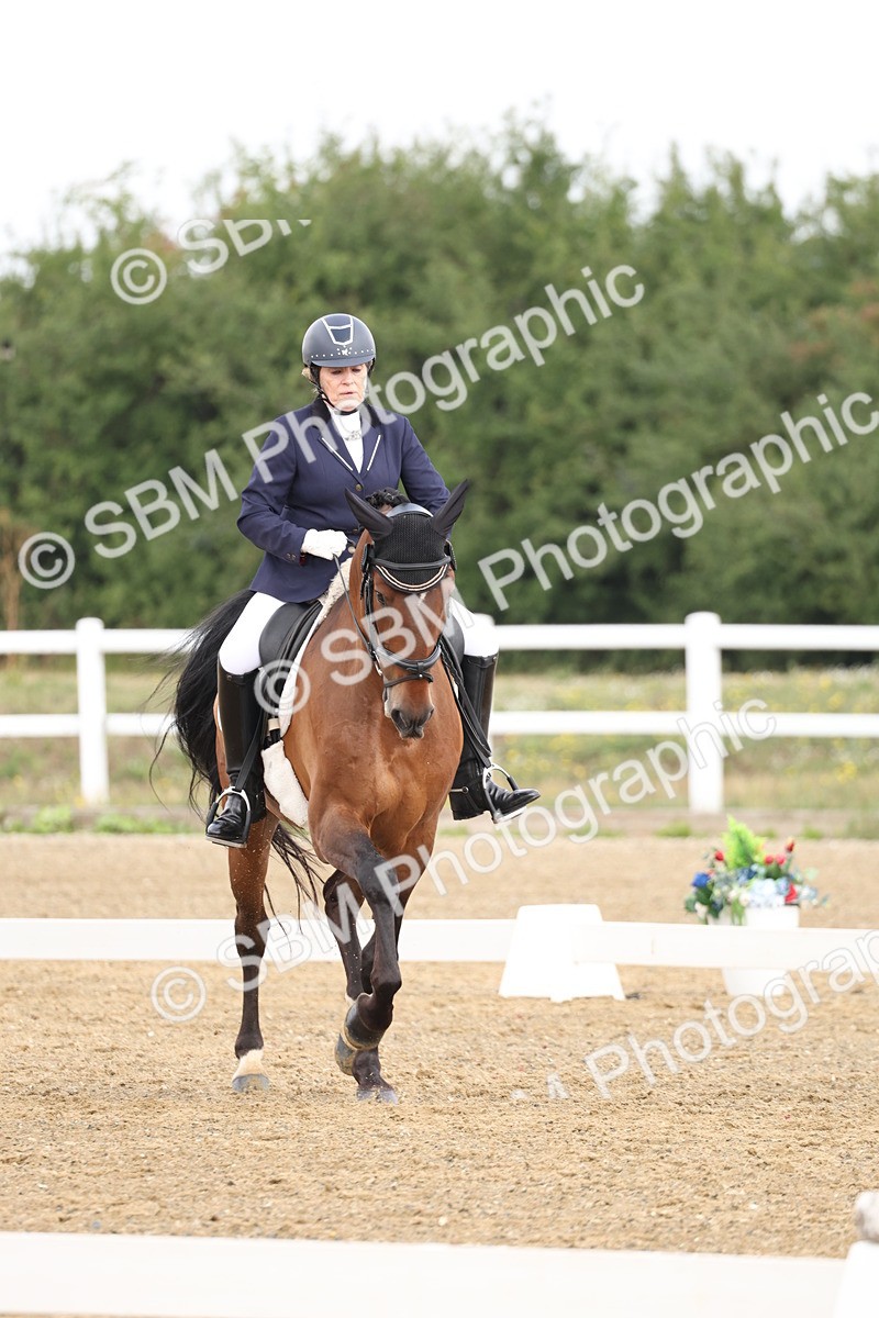 SBM_005769 - Class 6 - Novice 6 - 10.26-11.29