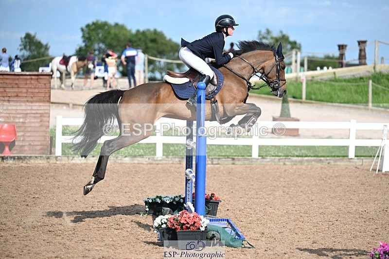 260627-175558-05892 - Cls 27 Foxhunter and 1.10m