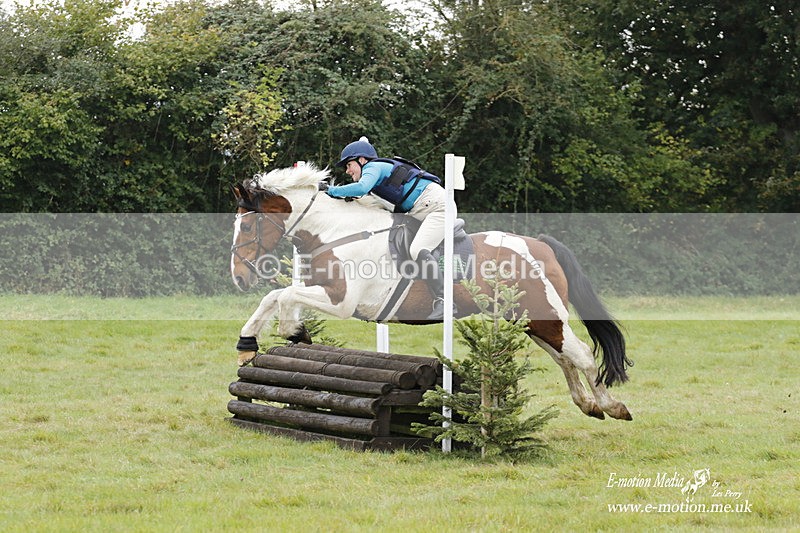  WWHT 171021 1957 - Novice Pairs (0.80m)  17/10/21