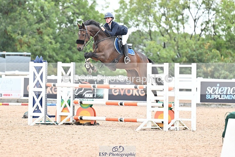 250917-133124-00691 - Cls 4 Newcomers and 1.10m Open