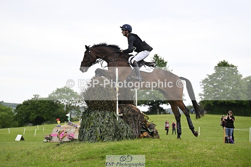 240525-164550-18412 - 262-MY_STAR_TURN-Tom_Jackson