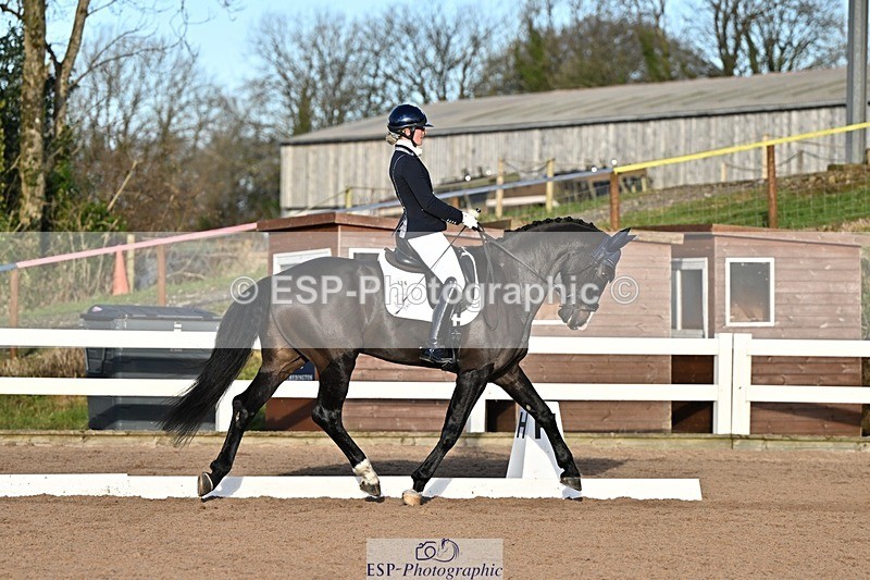 241214-135616-02670 - 124-isobel.goodwin-Milano.van.hof.olympia