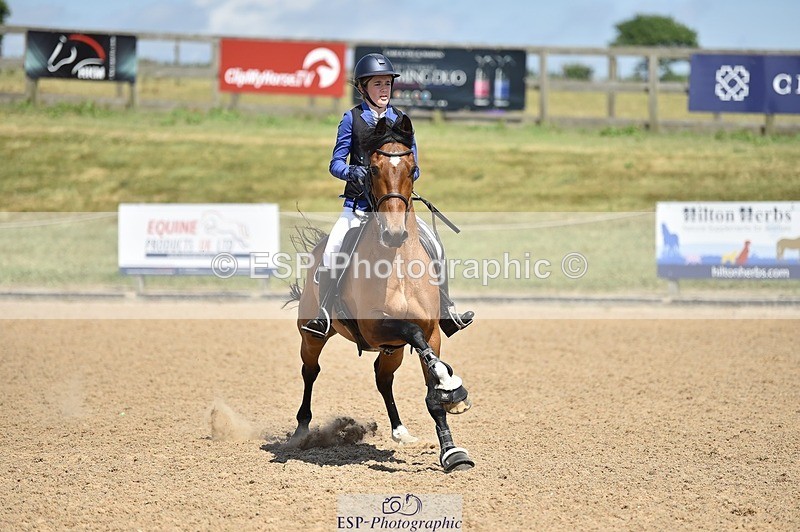 250628-144746-05533 - Cls 12 Newcomers Jump offs & Presentations