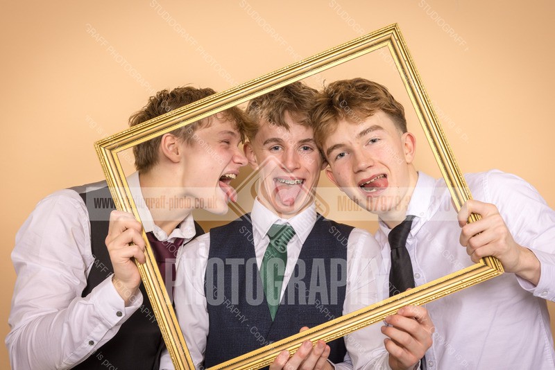 R5L1_2625 - Thurso high school 2025 - Senior prom