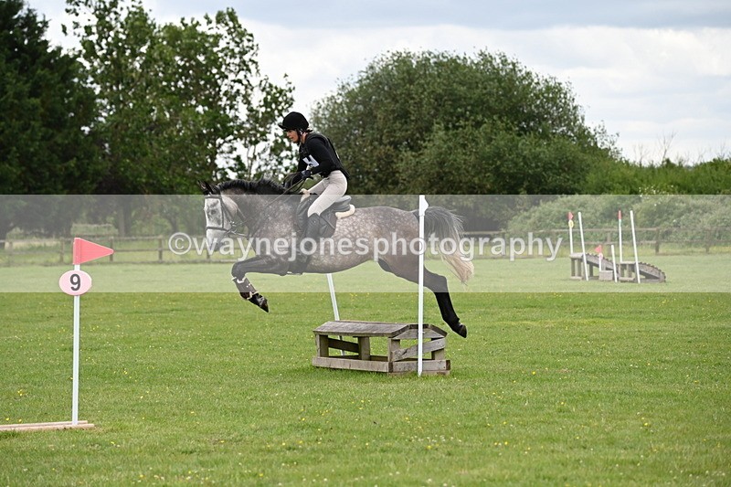 WJ6_3671 - Class 5 80cm Pairs