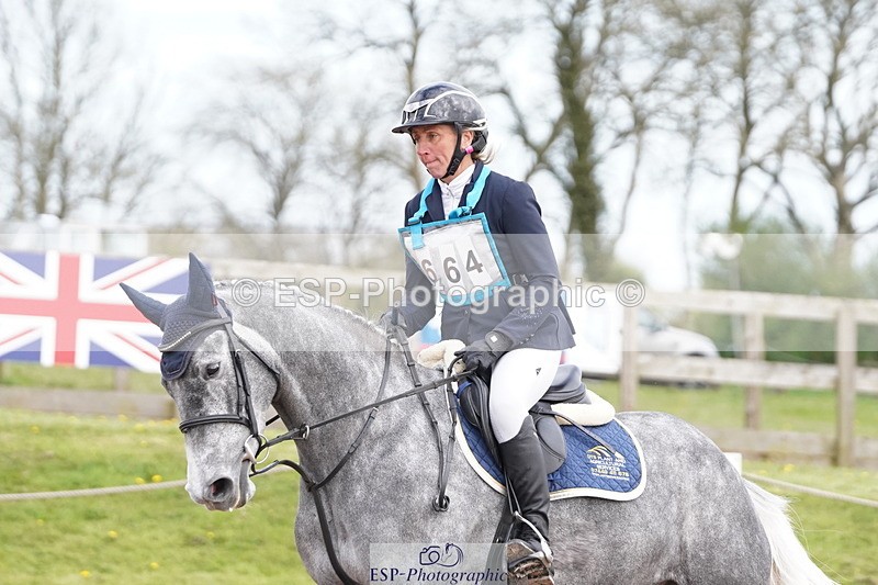 250419-152354-12906 - 664-Leigh.Smallacombe-CRUISING.CARRA