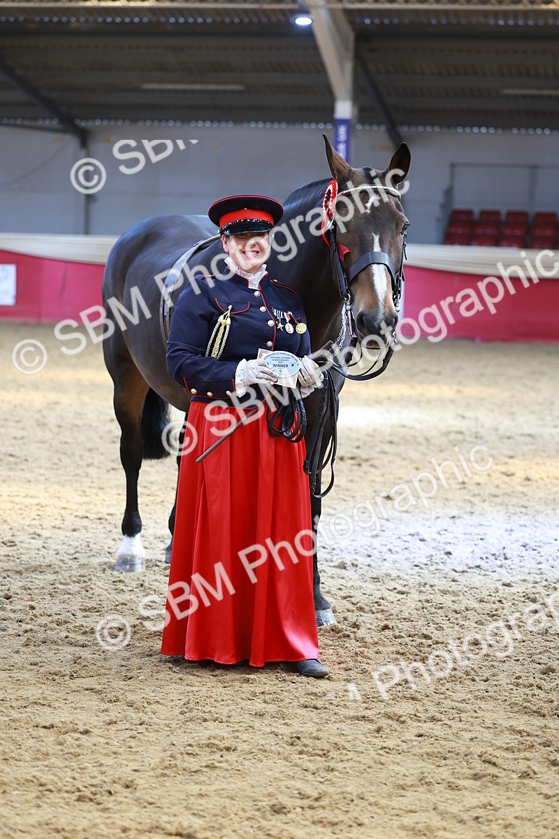 SBM_13677 - Class 104 - IH  Costume