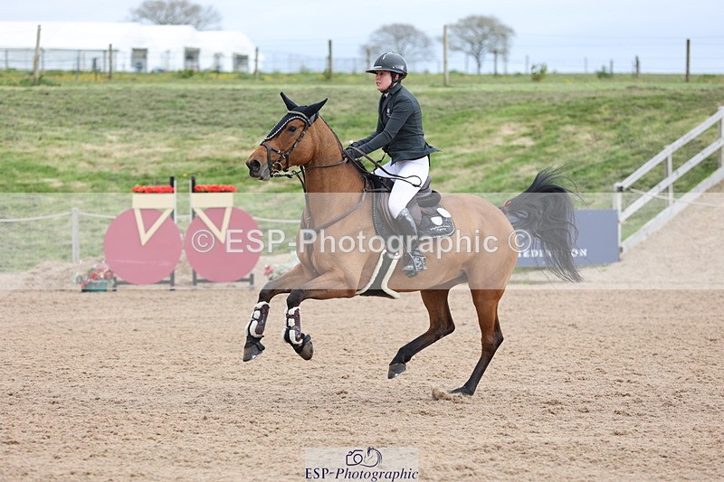 240419A-104825-06225 - Cls 2, 2 Star Small Tour 1.30m