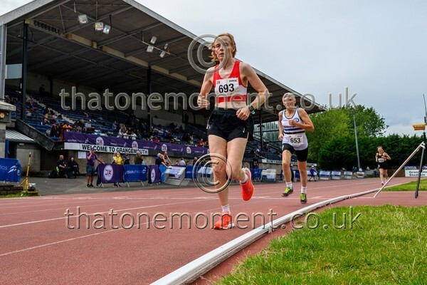 CEM26-814269 - Track Female Set Two