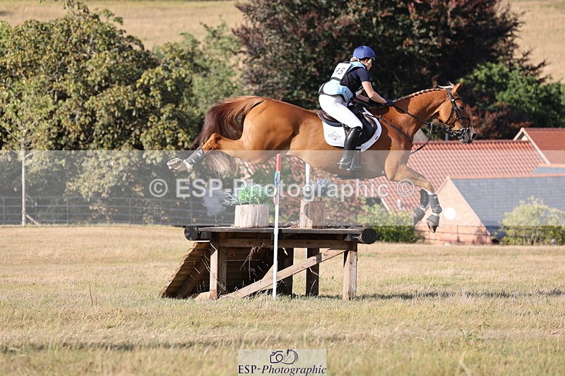 250802A-182907-09312 - J-445-Millie.Juleff-BILLY.STAR.DUST.E.T