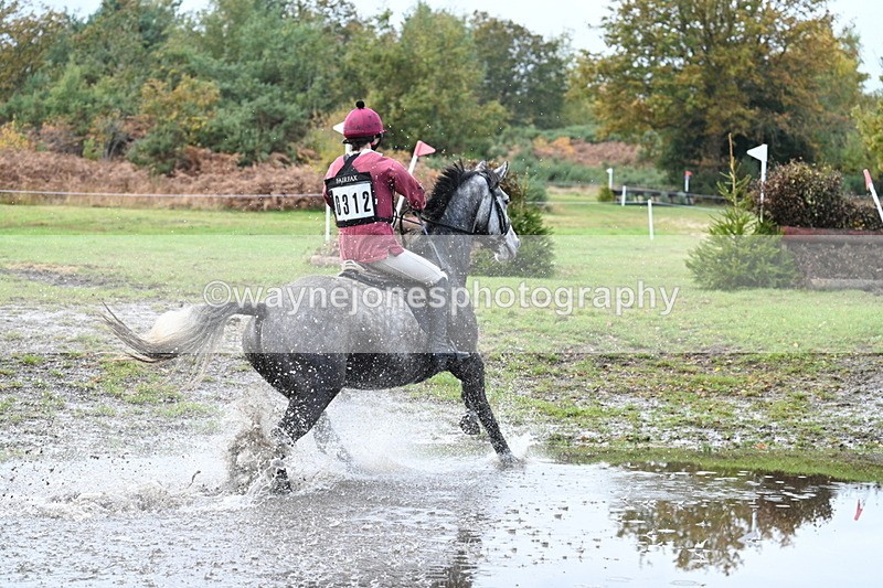 WJ7_4920 - 100cm Cam 2 Water Time 15:21 to 15:27