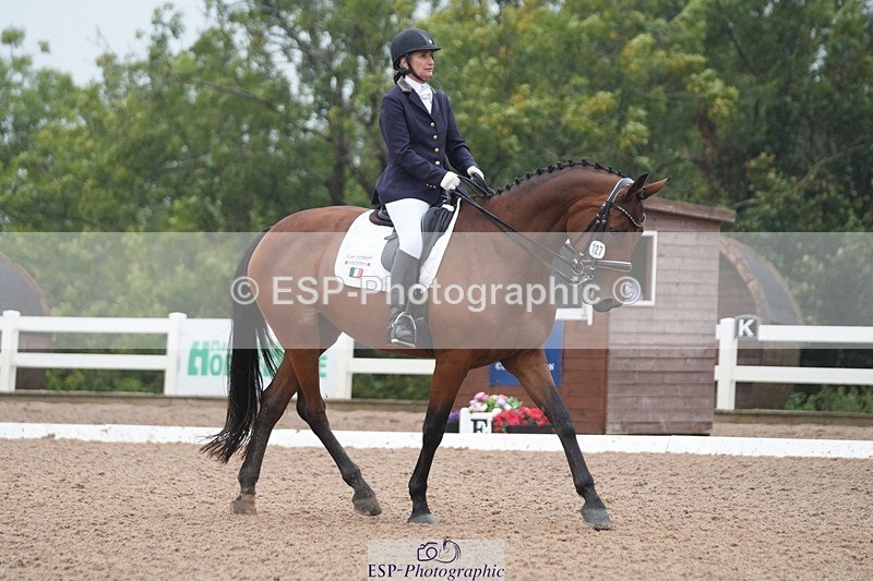 250907-143209-07793 - 127-Kathryn.LittleQuietly.Does.It