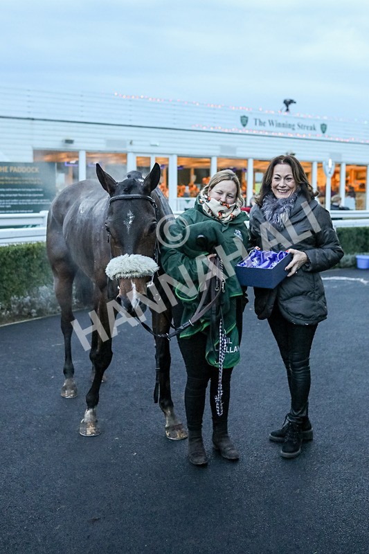 010124-Race 6-Abbeyhill-4593 - Race 6