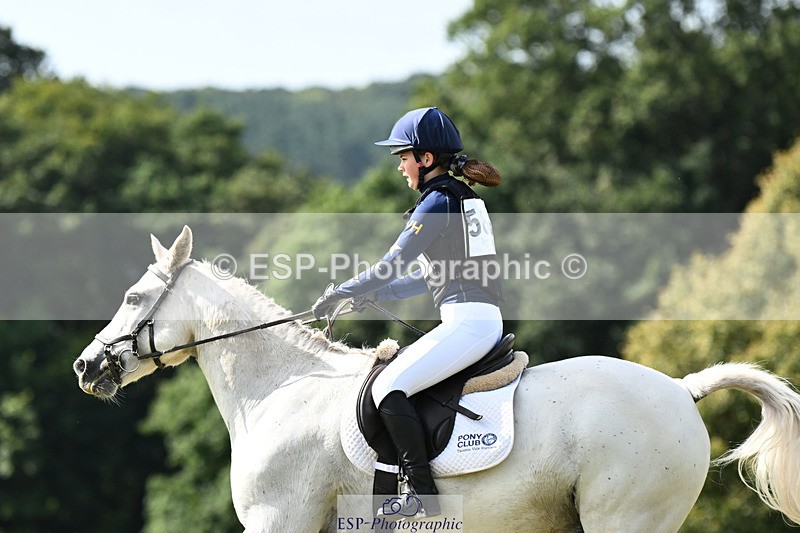 240825X-113032-32055 - 70cm XC 11.00 to 12.00