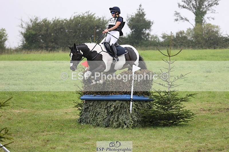 240901A-104708-06089 - 429-Maisie.Jenssen-CAPPA.RATHMORRISSEY.LADY.GERTRUDE