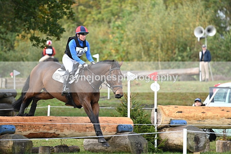 WJ6_2058 - 80cm Cam 1 Time 10:47 to 11:22