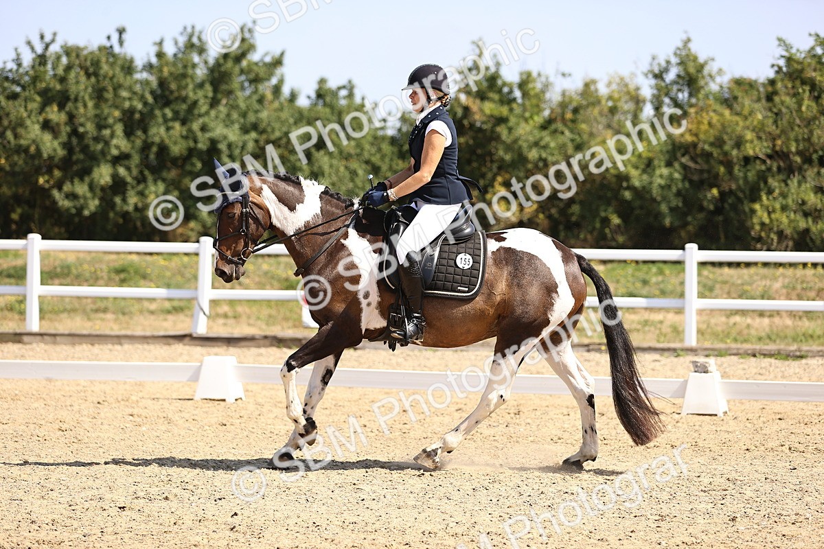 SBM_009426 - Novice 5 - 9.50-10.53