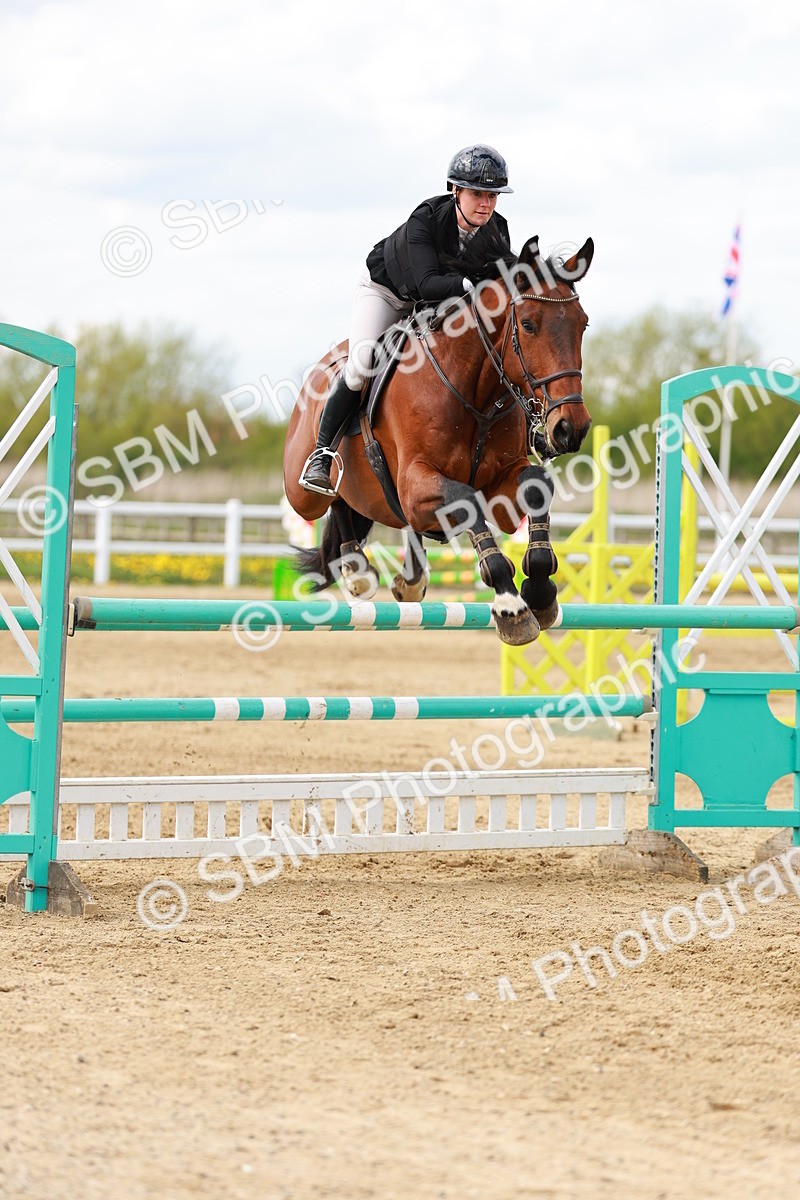 SBM_002270 - Class 4 - Senior Newcomers - 1.10m