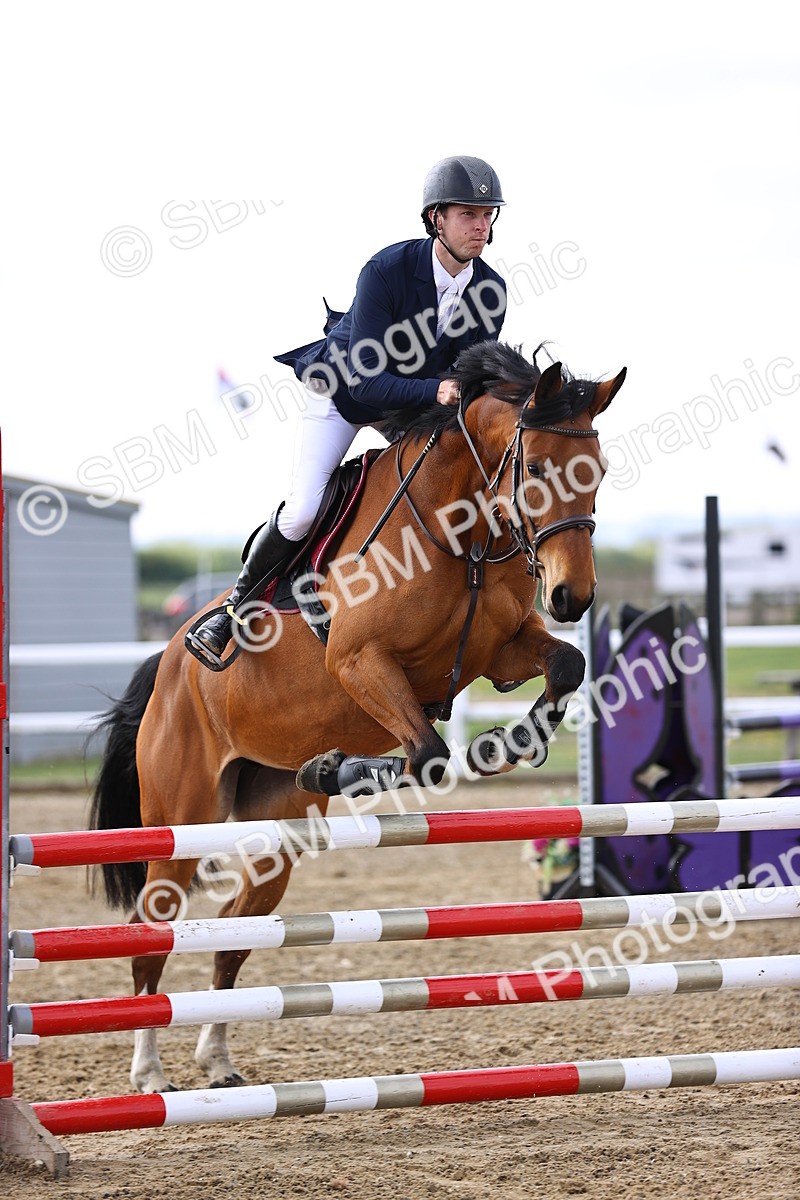 SBM_5199 - Class 9 - Senior British Novice - 90cm