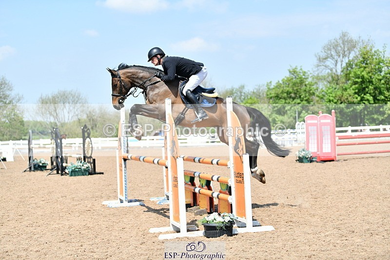 240512A-130826-18583 - Cls 41 Discovery and 1m Open