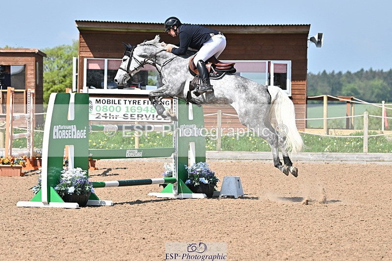 240509A-110528-01033 - Cls 9 Snr 1.20m Open