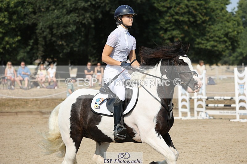 250816A-103810-00785 - Cls 3 Snr British Novice