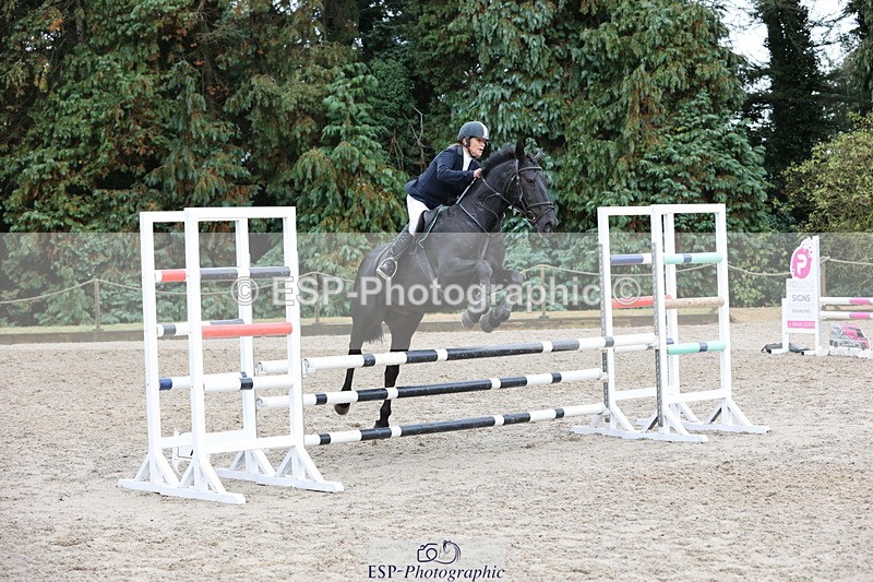 250829A-120445-01553 - Cls 7 British Novice and 90cm