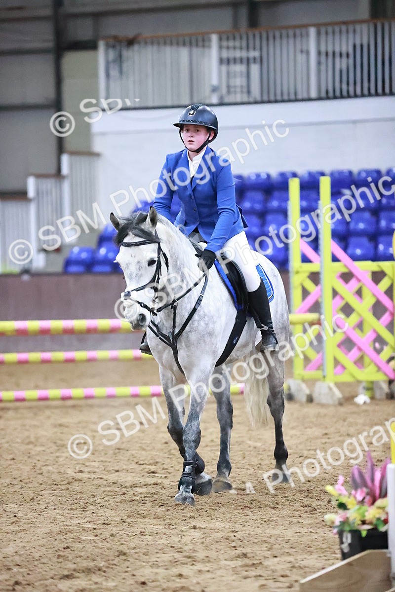 SBM_001747 - Class 9 - Pony Intro 75cm