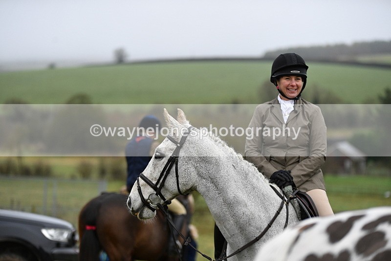 WJ5_4700 - Meet Pictures