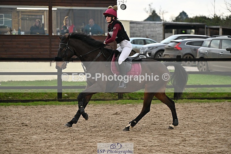 241110-155444-01343 - 80-85cm Arena Eventing