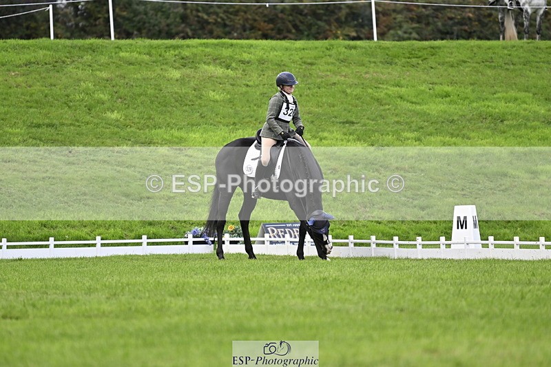 251023A-135800-04206 - D-326-Chloe.Williams