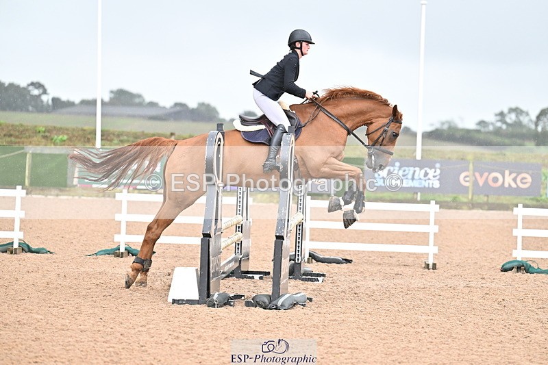 250827B-104025-00102 - Clear Round & Cls 1 Brit Nov 90cm