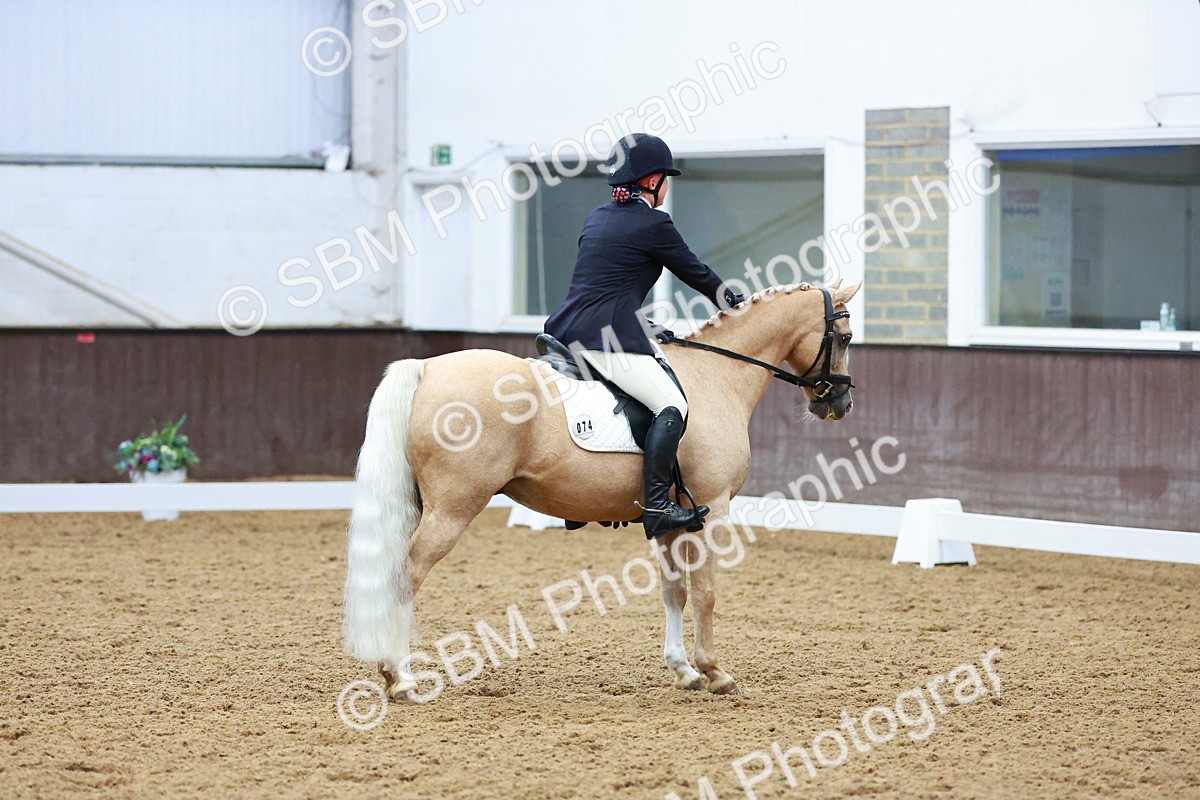SBM_004323 - Class 12 - E2 Championship - 14.50-15.53