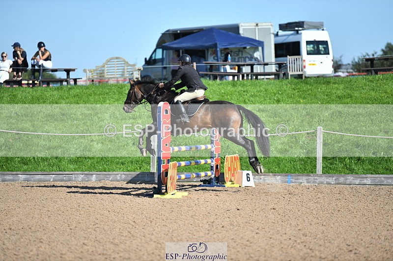 230903A-101811-03651 - Cls 12 95cm Amateur Quali