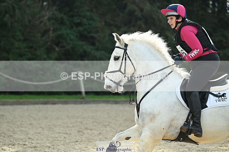 250309A-101050-00402 - Cls 01 70cm 09-50 to 10.30