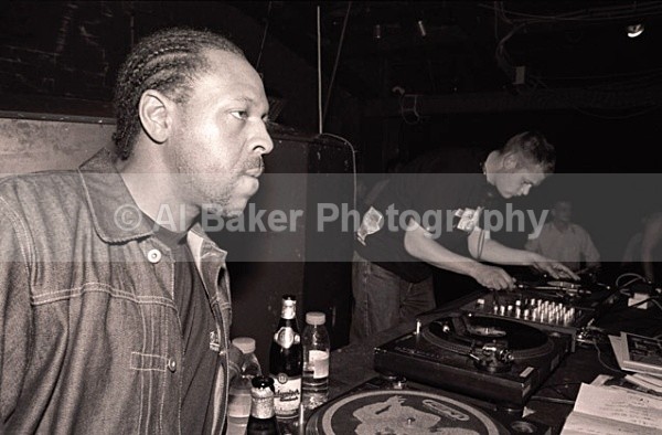 27 mr-wiz benny-live-o - Braintax Exclusive in MCR! @ music box 22.06.02