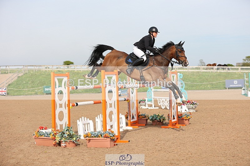 240511A-172705-15371 - Cls 38 National 1.40m Open