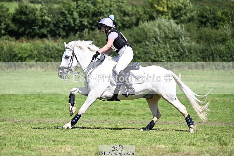 240811A-112743-02113 - 113-