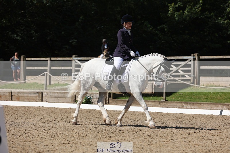 240719-111201-00903 - 215-Emma_Lomas-Hillgarth_Bombay_Saphire