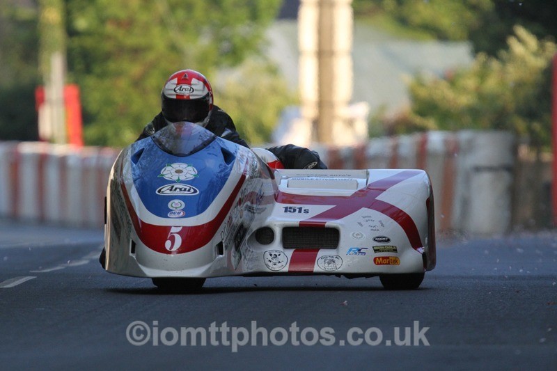 IMG_5645 - Thursday Practice - TT 2013 Side Car