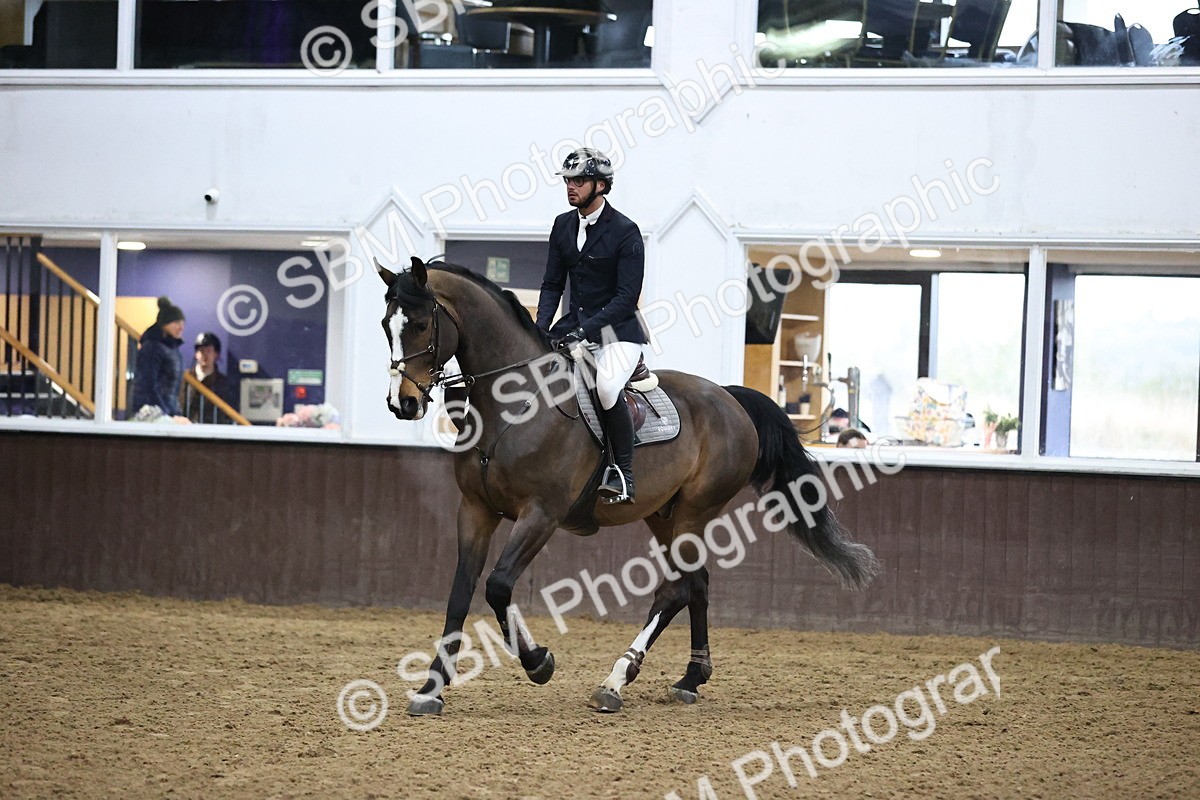 SBM_2712 - Class 9 - Senior Newcomers/ 1.10m Open