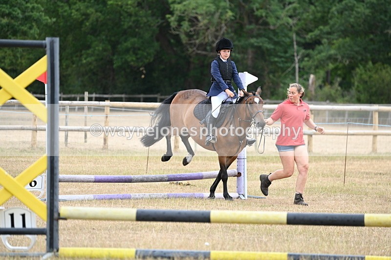 WJ6_9435 - Class 12 Minimus Jumping 45cm