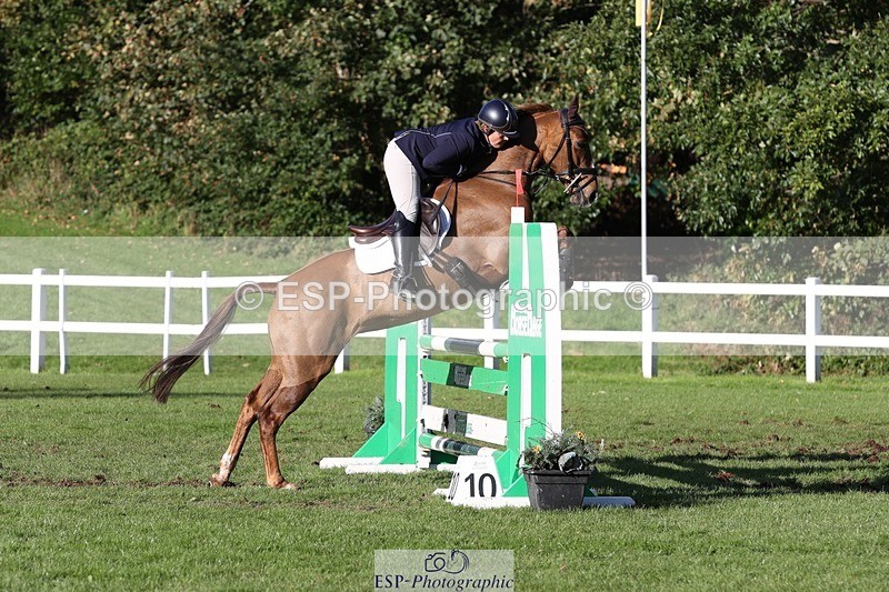 231022-153002-29811 - 446-WANDALUST-Lizzie.Luxton-TrotUp+SJ