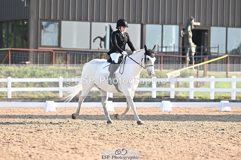 250816-084644-02755 - 081-Amy.ChambersBrodella.Benny