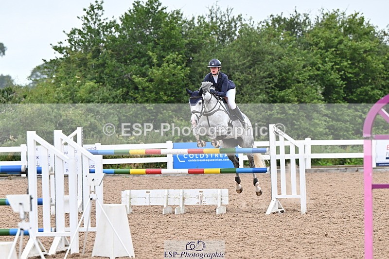 240703A-131146-00410 - Cls 05 Snr Fox & 1.20 Open