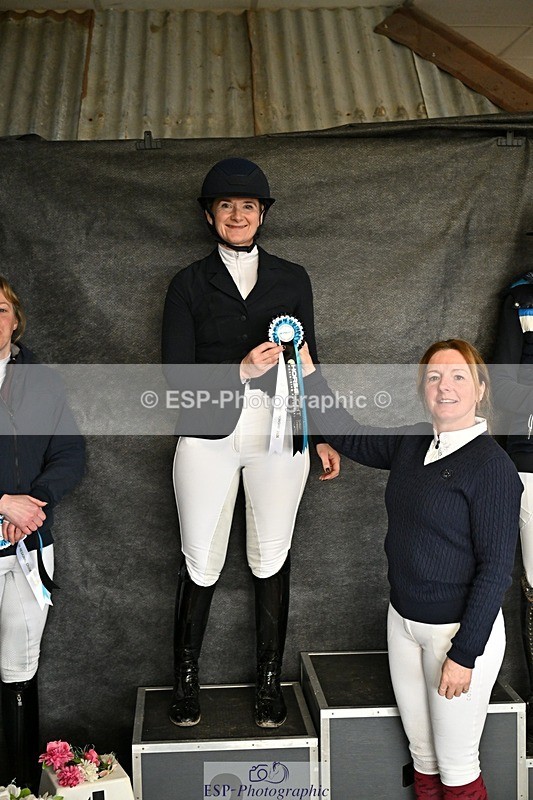260214-130610-03876 - Cls 15 Medium Silver Presentations