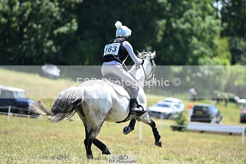 240629X-140416-3998 - 163-Henrietta_Hough-CORRIES_ROBS_STAN